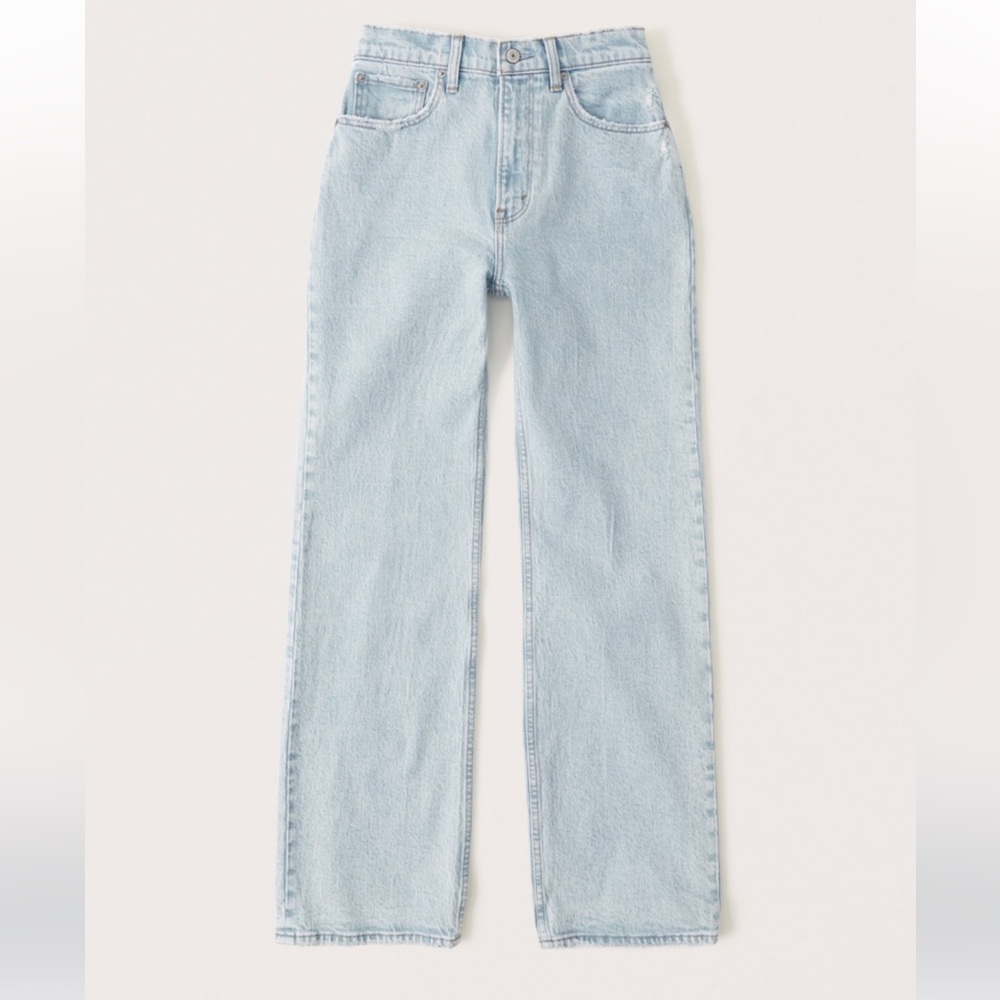 NWOT The 90s relaxed Jean, high rise curve love Abercrombie